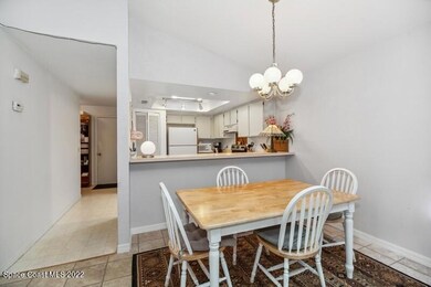 05_3102WinchesterDr_2_DiningRoom