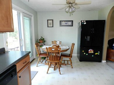 Kitchen. Dinette area in the kitchen with new slid