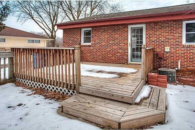 1406 Leland Ave, Des Moines, IA 50315 - photo 5