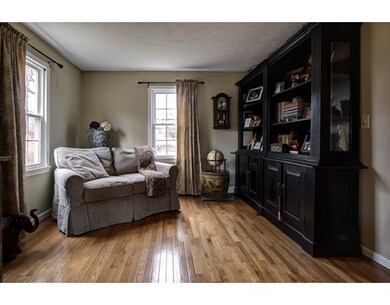 391 Chestnut St, Franklin, MA 02038 - photo 7