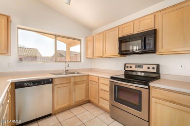 250 N 103rd Cir, Mesa, AZ 85207 - photo 6