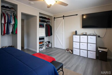 359 N 26th St, East Saint Louis, IL 62205 - photo 7