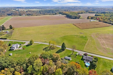 101 Bluestone Ct, Harmony Boro - But, PA 16037 - photo 2