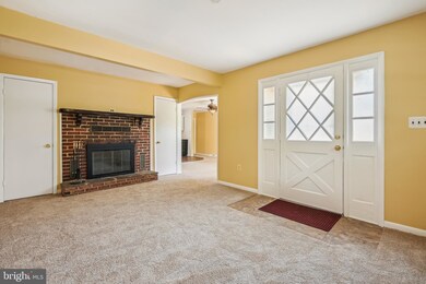 526 Tayman Dr, Annapolis, MD 21403 - photo 3
