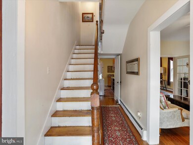 157 Congress St, Berkeley Springs, WV 25411 - photo 3