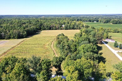 000 Newport Rd, Bowling Green, IN 47833 - photo 4