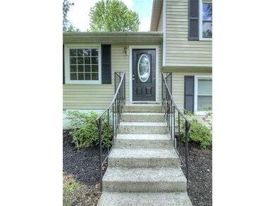 1315 Butternut Dr, Hopewell, VA 23860 - photo 2