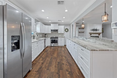 868 S Post Oak Rd, Sulphur, LA 70663 - photo 3