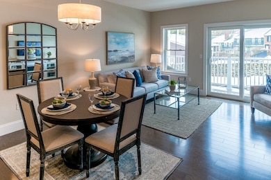 443 Essex St unit 203, Swampscott, MA 01907 - photo 2