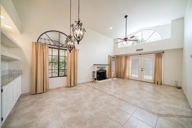 19 W Sarah Ln, Tempe, AZ 85284 - photo 2