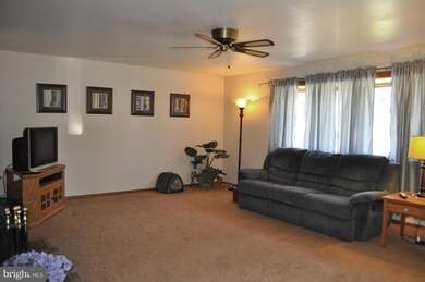 3367 Sudlersville S, Laurel, MD 20724 - photo 4