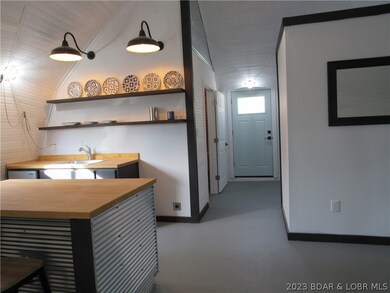 Kitchen / Living area
