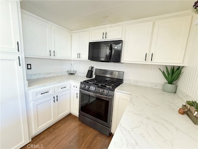 12680 4th St unit 36, Yucaipa, CA 92399 - photo 4