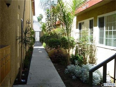 Gates on Both Ends of the Complex