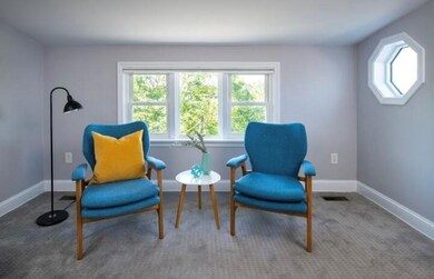 90 Wolcott Ave unit 1, Middletown, RI 02842 - photo 3