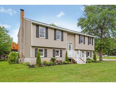 18 Salmon St, Newmarket, NH 03857 - photo 2
