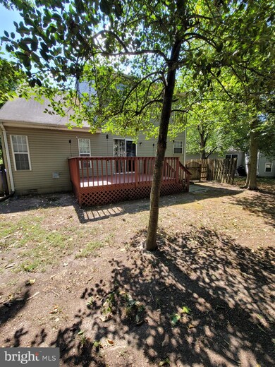 6413 Bear Ct, Waldorf, MD 20603 - photo 4