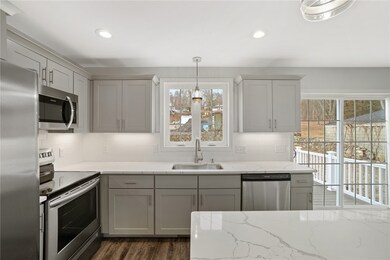 486 George Waterman Rd, Johnston, RI 02919 - photo 2