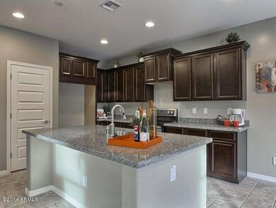 005_Kitchen