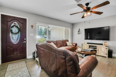 4307 W Knights Ave, Tampa, FL 33611 - photo 7