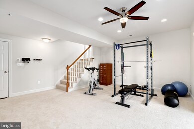 100 Washington Square Ct, Occoquan, VA 22125 - photo 5