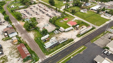 2320 W Division St-5