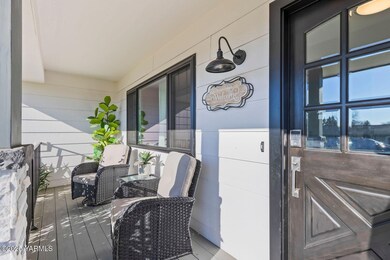 1505 Walnut St, Zillah, WA 98953 - photo 5