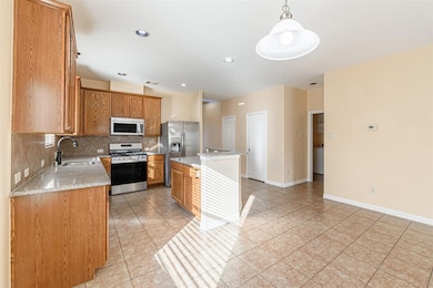 9919 Kendahlwood Ln, Tomball, TX 77375 - photo 7