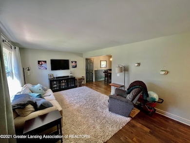 634 W Northrup St, Lansing, MI 48911 - photo 5