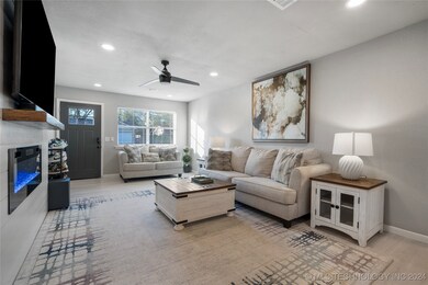 557 W 149th St, Glenpool, OK 74033 - photo 3