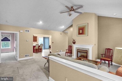 160 N Cacoosing Dr, Reading, PA 19608 - photo 4