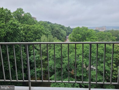 Hunting Creek Club unit 1206, Alexandria, VA 22303 - photo 4