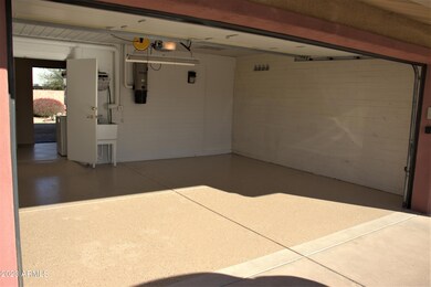 10410 W Caron Dr, Sun City, AZ 85351 - photo 3