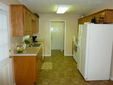 1404 5th Ave, Manchester, TN 37355 - photo 4