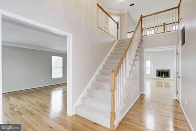 15809 Seurat Dr, North Potomac, MD 20878 - photo 5