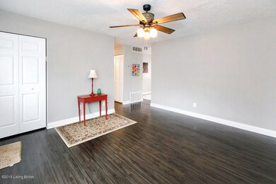 EDE7360F-F7A6-41E9-AF5D-C40A66309C52