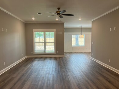 130 Pinewood Dr, Tifton, GA 31793 - photo 6