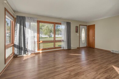 2144 Mesabi Ave, Saint Paul, MN 55109 - photo 5