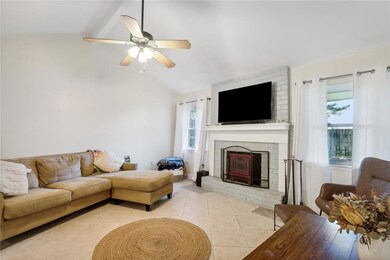 235 Scott Dr, Slidell, LA 70458 - photo 4