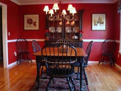 6 Robin Ln, North Easton, MA 02356 - photo 5