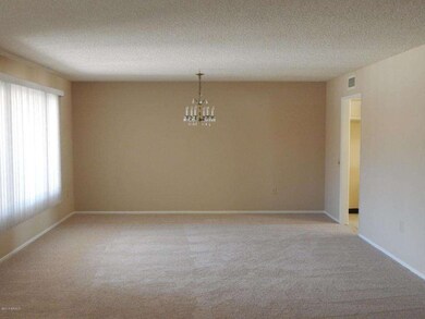 17410 N Lindgren Ave, Sun City, AZ 85373 - photo 2