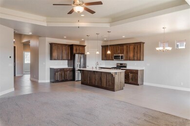 06-650 N Red Stone Rd- www.lystpros.com