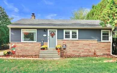 1627 S 170th St, New Berlin, WI 53151 - photo 3