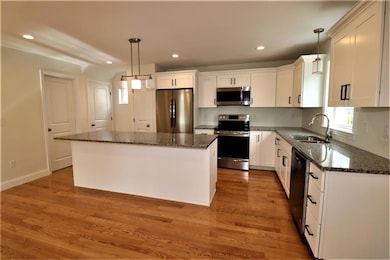 121 Hillcrest Ave, Providence, RI 02909 - photo 5