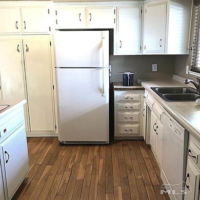 281 Devere Way, Sparks, NV 89431 - photo 3