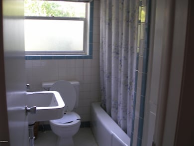 6580 Albicore Rd, Jacksonville, FL 32244 - photo 5