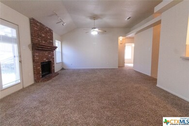 605 Clara Dr, Copperas Cove, TX 76522 - photo 6