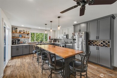 4955 S Pass Rd, Sumas, WA 98295 - photo 3