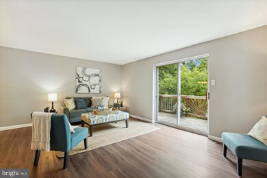 9850 Softwater Way, Columbia, MD 21046 - photo 2