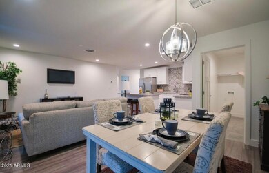 5812 S 12th Ln, Phoenix, AZ 85041 - photo 6